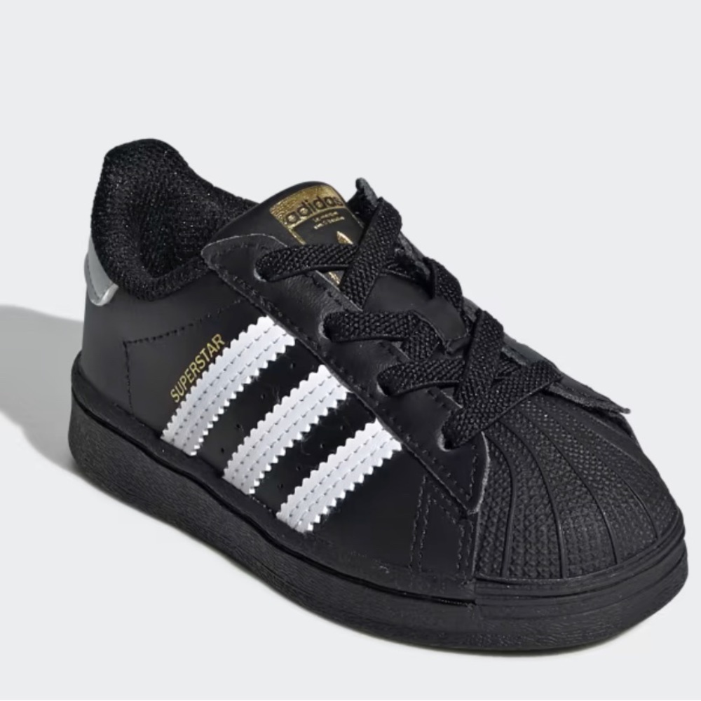 ADIDAS SUPERSTAR SHOES